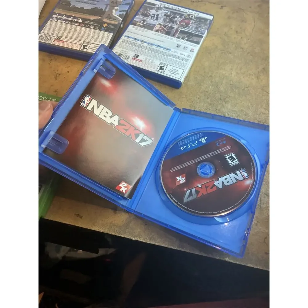 5 Game Bundle Lot PS4 Xbox One NBA 2k Madden FIFA MLB The Show 17